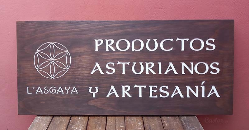 Cartel de madera para negocio de productos artesanales