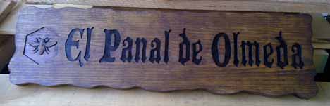 Cartel de madera tallado  para pequeño negocio artesanal