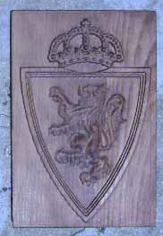 Escudo del real zaragoza tallado en madera de pino