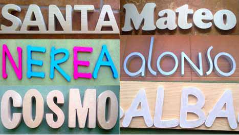 Varios tipos de letras de madera y enlace para pedido